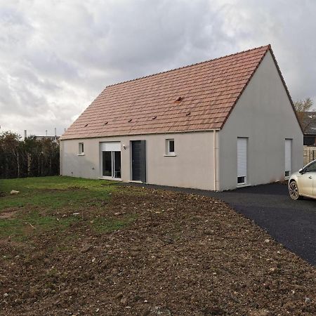 Villa 5 Chambres - 3 Salles De Bain Etampes-sur-Marne Eksteriør bilde